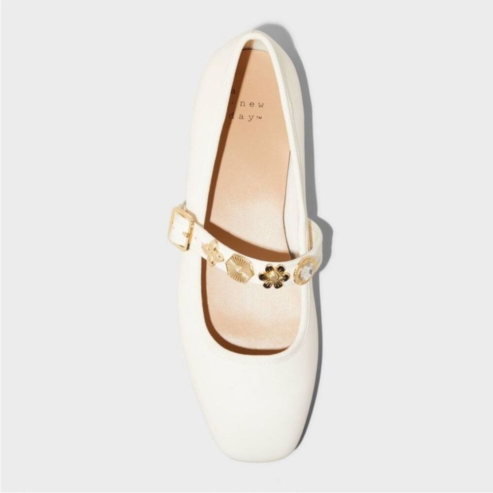 a new day Rebecca ivory Mary Jane Flats with Gold Floral Jewel Strap - Picture 2 of 5